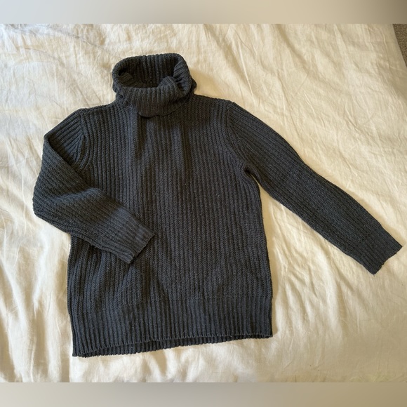 Great Turtleneck sweater - Picture 3 of 9